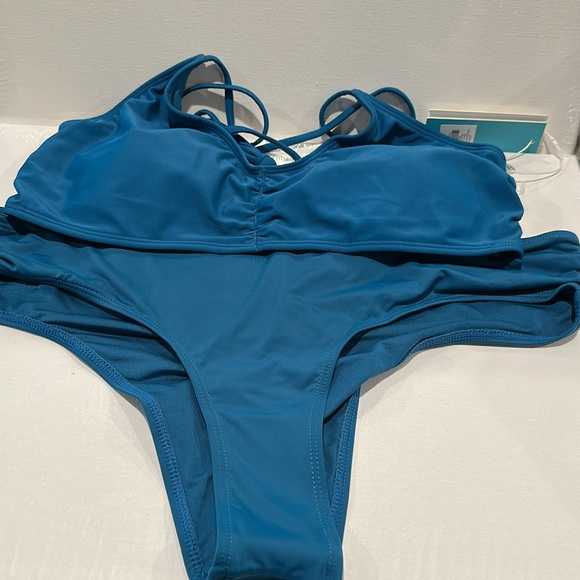 NWT Quint Soul Ladies Bralette Top Cross Back Lave-Up Removable Pad Bikini. - Picture 2 of 6